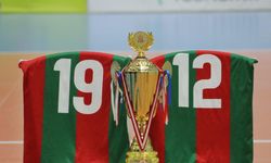Karşıyaka'ya voleybolda çifte kupa
