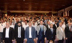 Mahmut Arıkan: İran'ın onurlu direnişini görmezden gelemeyiz