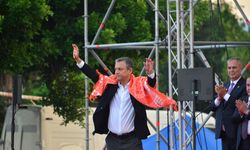 Özgür Özel: Kasımdan geçi yok yarışalım, millet karar versin