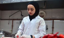 Şili biberi reçeli ile alışılmış tatların dışına çıktı; kahvaltıda ve yemeklerde sos olarak kullanılıyor
