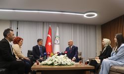 Siyasi partiler arasında bayramlaşma ziyaretleri (5)