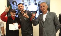 TFF Başkanı Hacıosmanoğlu ve A Milli Takım oyuncularından Aziz Sancar'a ziyaret