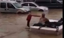 Trabzon'da sağanak; yollar göle döndü (2)