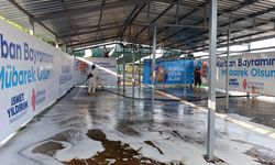 Ümraniye Belediyesi, Kurban Bayramı süresince ilçe genelinde temizlik çalışmalarını sürdürüyor
