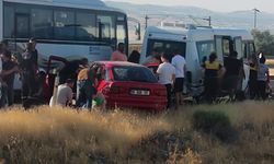 Ankara’da otomobil, minibüse arkadan çarptı: 1 ölü