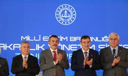 Cevdet Yılmaz: Geleceğin taleplerine de odaklanan bir eğitim modeliyle yol alıyoruz
