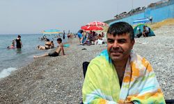 Van Gölü, Güneydoğu'da serinlik arayanların uğrak noktası oldu