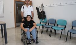 11 yılda 12 ameliyat ve 10 yara tedavisi olan Zeynep, müzikle hayata tutundu / Ek fotoğraflar