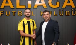 Aliağa FK'da Furkan'dan profesyonel imza