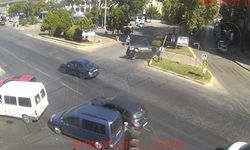 Aydın'da otomobilin devrildiği kaza kamerada: 2 yaralı