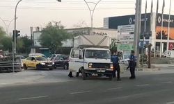 Baba, tartıştığı 2 oğlu ile onların arkadaşını av tüfeğiyle yaraladı