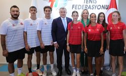 Bakan Bak, Türk tenisindeki gelişmeleri değerlendirdi