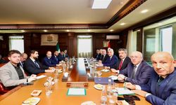 Bakan Bolat, Suriye Kara ve Deniz Limanları Genel İdaresi Müdürü Bedevi ile görüştü