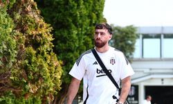 Beşiktaş, St. Patrick's maçı için İrlanda'ya uçtu