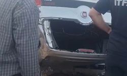 Bingöl'de iki hafif ticari araç çarpıştı: 11 yaralı