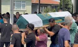 Büyük oğullarının düğününden bir gün sonra küçük oğullarını kazada kaybettiler