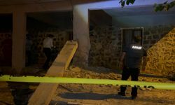 Diyarbakır'da balkon çöktü: 2'si bebek 5 yaralı (2)