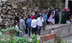 Düğün öncesi gelin almada silahla ateş açıldı: 1 ölü, 2 yaralı (2)