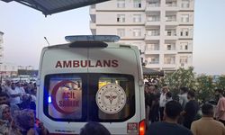 Durakta beklerken uğradığı silahlı saldırıda öldü