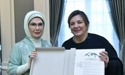 Emine Erdoğan, Gürcistan Devlet Başkanı'nın eşi Tamar Bagrationi ile bir araya geldi