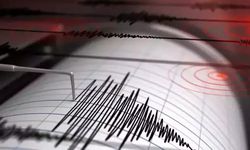 Endonezya'da 5.8 büyüklüğünde deprem: 29 yaralı