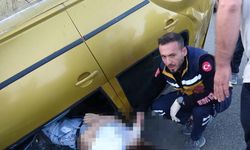 Erzurum’da refüje çarpan otomobil takla attı: 1 ölü, 1 yaralı
