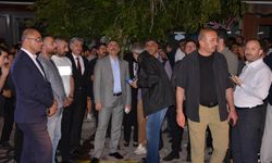 Erzurum'da restoranda başlayıp, 4 bina ve otele sıçrayan yangın 2 buçuk saatte söndürüldü (2) Yeniden