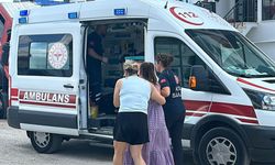 Eşini ve oğlunu boğup, bıçakla intihara kalkıştı