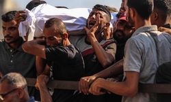 Gazze'de hayatını kaybedenlerin sayısı 63 bini aştı
