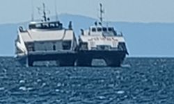 İDO feribotu kayaya çarptı; yolcuların panik anları kamerada