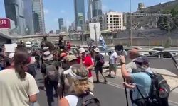 İsrail'de Gazze'deki esirlerin getirilmesi için protesto başladı