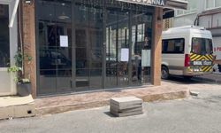 İstanbul - Fatih'te müşteri gibi bindikleri taksiyle kafeye gelip kurşun yağdırdılar; o anlar kamerada