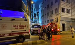 İstanbul - Kağıthane'de iş merkezinin çatısında yangın