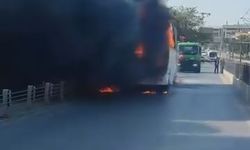 İstanbul- Sultangazi'de otobüste yangın -1