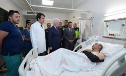 İstanbul - Vali Gül, kazada yaralanan jandarma personelini ziyaret etti