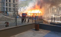 Kahramanmaraş'ta lojman inşaatında yangın (2)