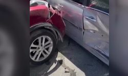 Karşı şeride geçen otomobil ciple çarpıştı; 1'i bebek, 9 yaralı