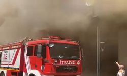 Kocaeli'de oto yedek parça dükkanında yangın