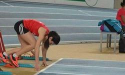 Küçük yaşta atletizme başlayan akademisyen anne, şimdi kızıyla yarışlara hazırlanıyor