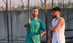 Menemen FK'da Emre ile devam