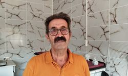 Oğluna hırsızlık yaptırdığı anlar kamerada