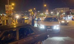Otomobilin çarptığı 3 yaya yaralandı; 1 gözaltı