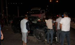 Otomobille cip çarpıştı; 7 yaralı