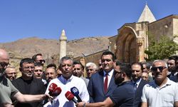 Özgür Özel: Gazze'de yaşananlara karşı TBMM'yi olağanüstü toplantıya çağırıyoruz