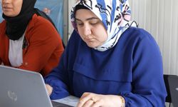 Pegasus'tan 330 depremzede genç kadına dijital kariyer desteği (görüntü eklendi)