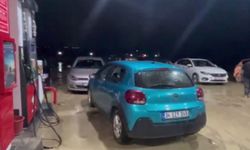 Polatlı'da sağanak; araçlar sele kapıldı