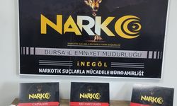 Takiple yakalanan Suriyelinin üzerinde uyuşturucu ve hassas terazi ele geçirildi; tutuklandı