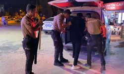 Üzerindeki kemer görünümlü kılıftan döner bıçağı çıktı
