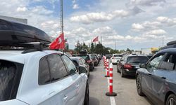 Yaz tatilini tamamlayan 1 milyon 373 bin gurbetçi, Kapıkule'den çıkış yaptı