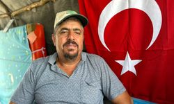115 yıllık panayırda, ev ortamına çevirdikleri traktör römorklarında konaklıyorlar
